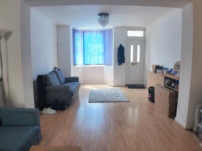 Picture 3